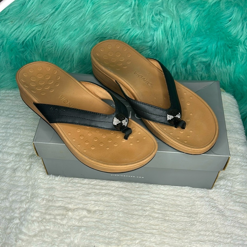 Vionic Pilar Sandal